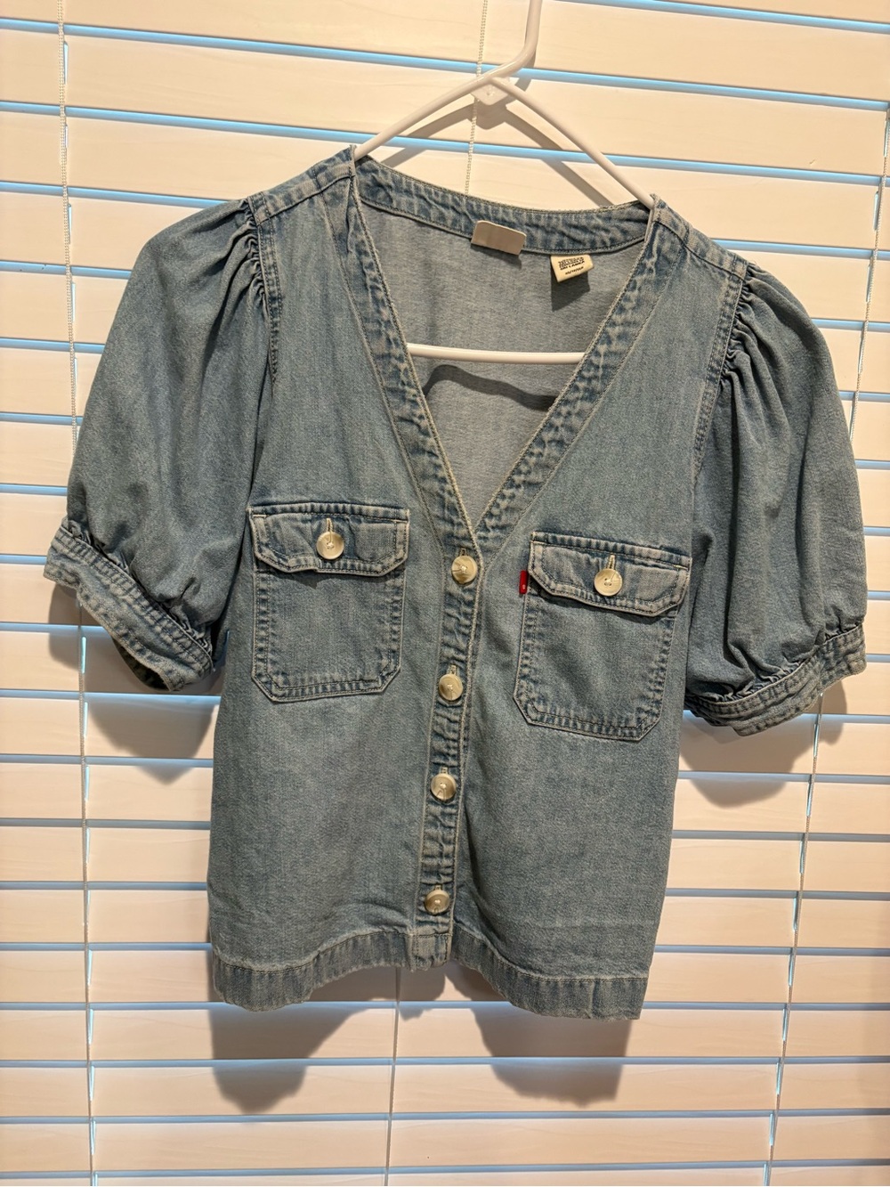 Levi's Light Blue Denim Button-Front Puff Sleeve Top